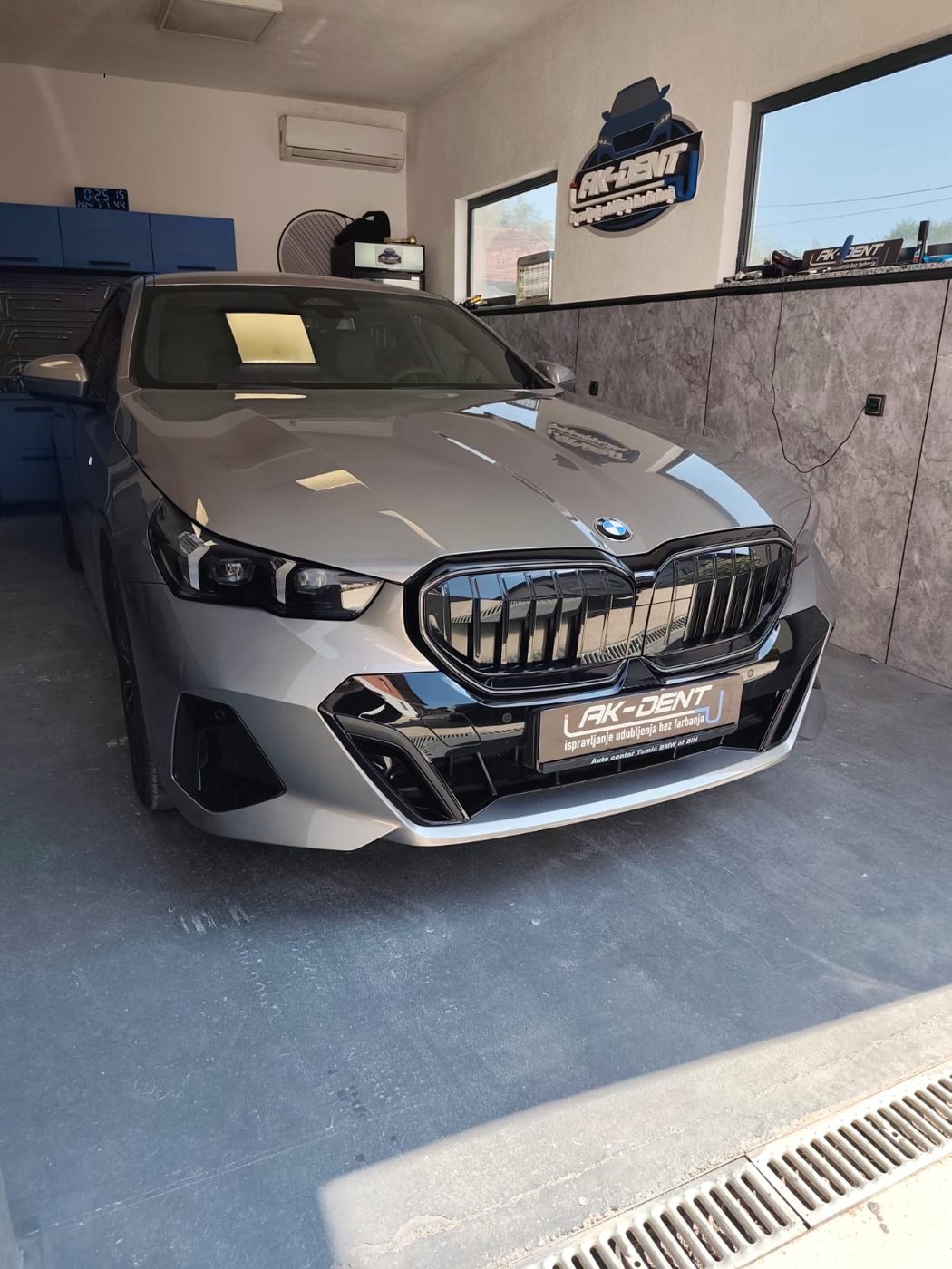 BMW