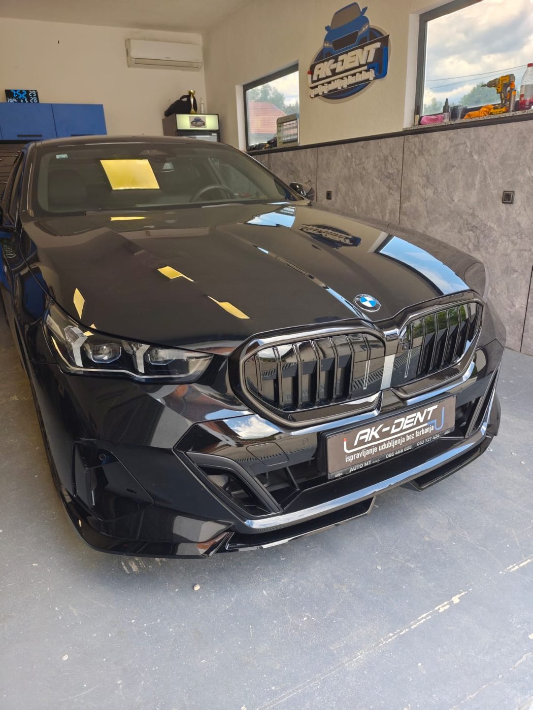 BMW
